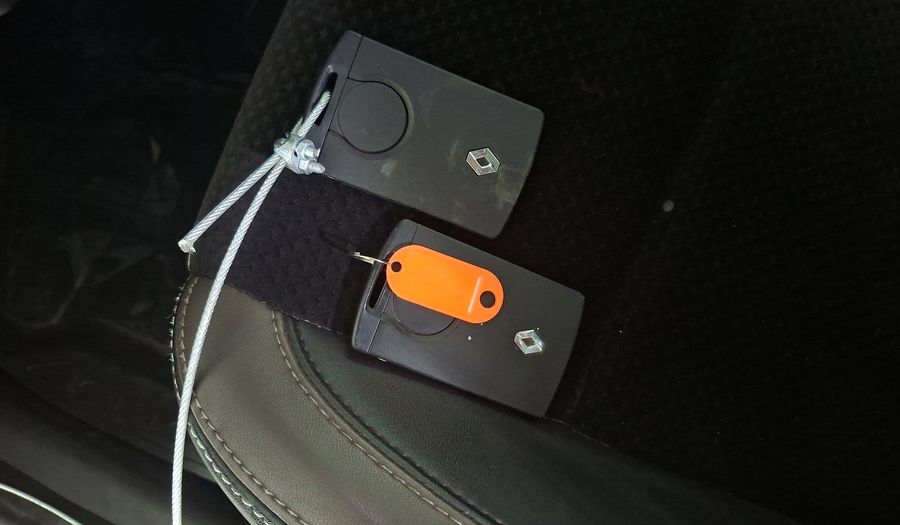 Renault Clio 0.9T DYNAMIQUE RED Hatchback 2018