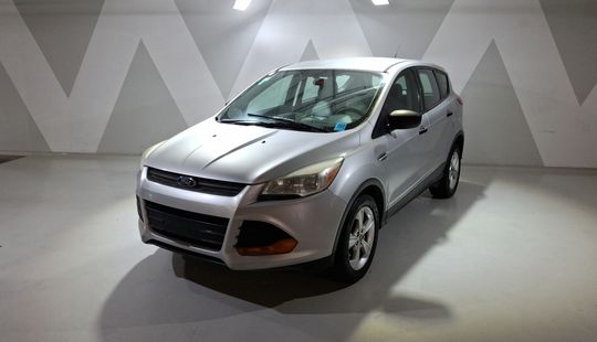 Ford • Escape