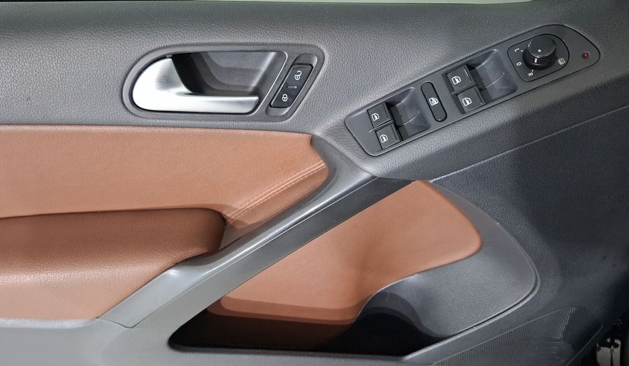 Volkswagen Tiguan 2.0 TFSI SPORT & STYLE AT Suv 2015