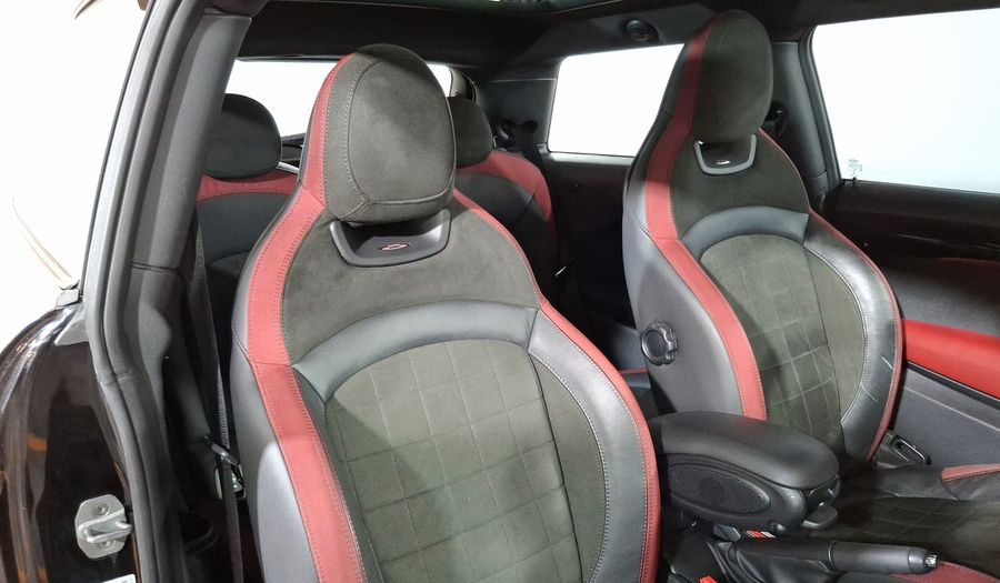 Mini John Cooper Works 2.0 JCW SILVER EDITION AUTO Hatchback 2019