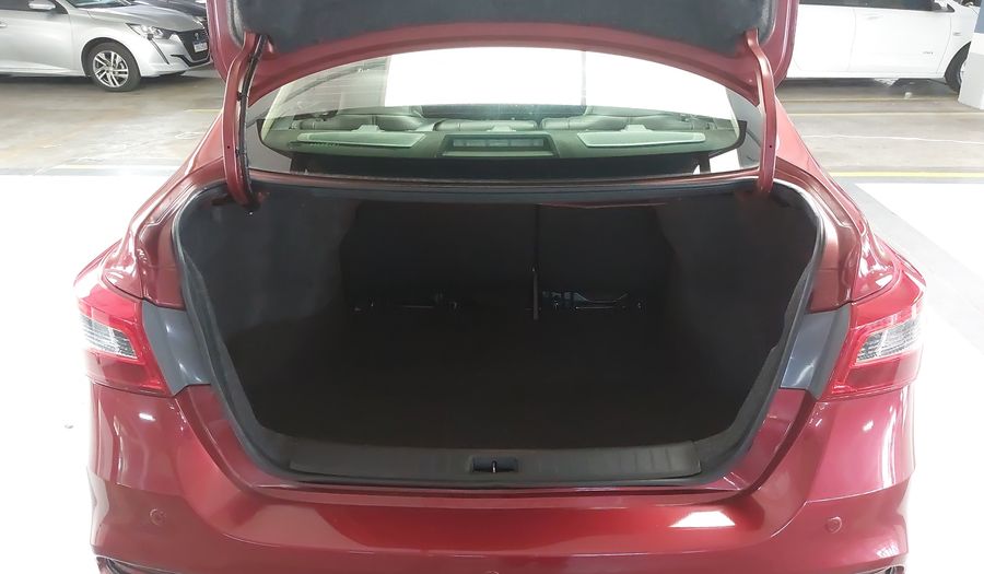 Nissan Sentra 2.0 S CVT Sedan 2019