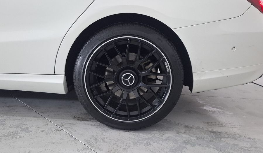Mercedes Benz Clase Cla 1.6 CLA 200 CGI SPORT AT Coupe 2017