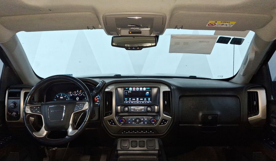 Gmc Sierra 6.2 DENALI E AT 4WD Pickup 2017