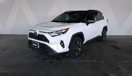 Toyota • RAV4