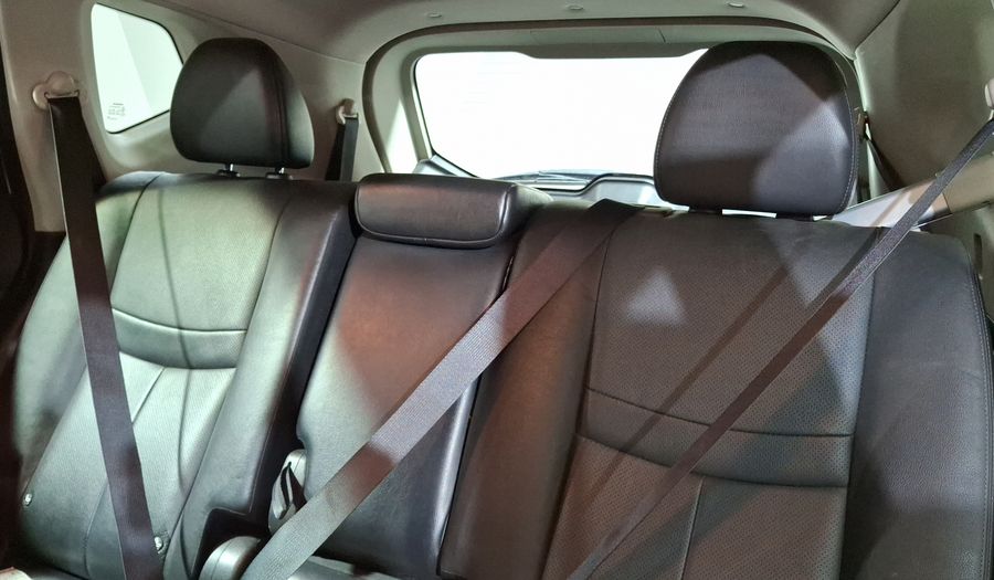 Nissan X-trail 2.5 EXCLUSIVE 3 ROW CVT 4WD Suv 2022