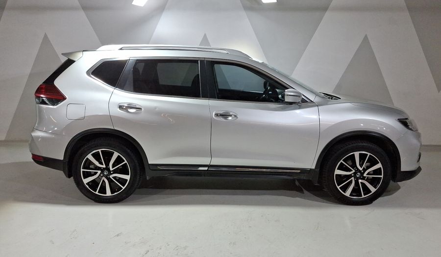 Nissan X-trail 2.5 EXCLUSIVE 3 ROW CVT 4WD Suv 2022