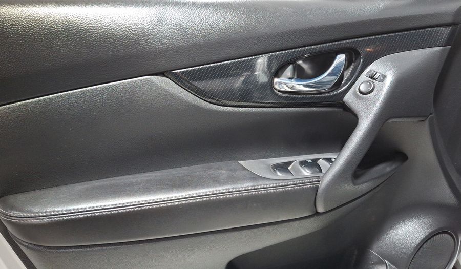 Nissan X-trail 2.5 EXCLUSIVE 3 ROW CVT 4WD Suv 2022