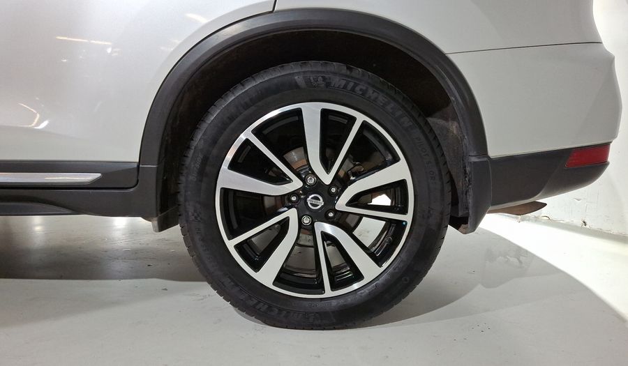 Nissan X-trail 2.5 EXCLUSIVE 3 ROW CVT 4WD Suv 2022
