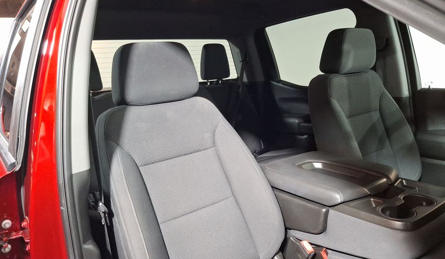 Chevrolet Silverado 1500 5.3 SILVERADO CUSTOM K AUTO 4WD Pickup 2021