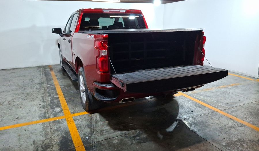 Chevrolet Silverado 1500 5.3 SILVERADO CUSTOM K AUTO 4WD Pickup 2021
