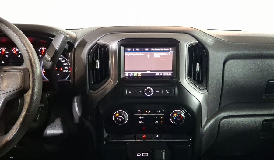 Chevrolet Silverado 1500 5.3 SILVERADO CUSTOM K AUTO 4WD Pickup 2021