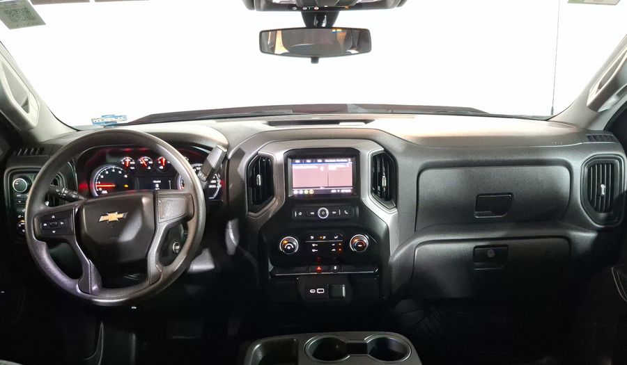 Chevrolet Silverado 1500 5.3 SILVERADO CUSTOM K AUTO 4WD Pickup 2021