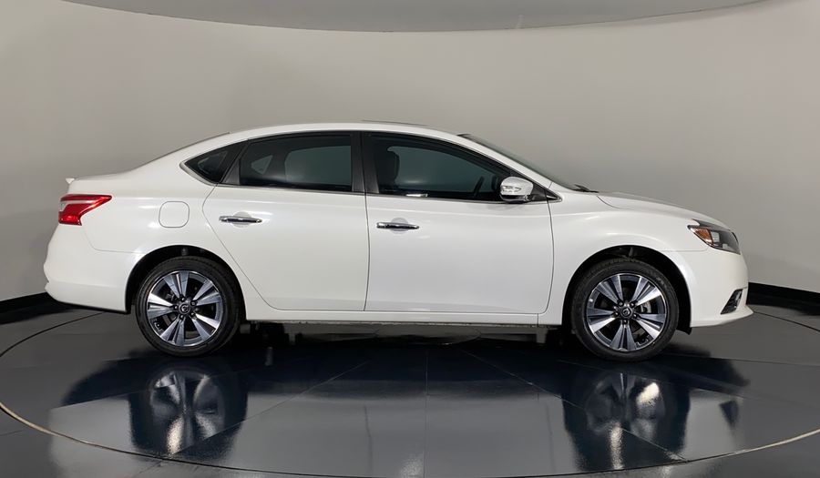 Nissan Sentra 1.8 EXCLUSIVE NAVI CVT Sedan 2017