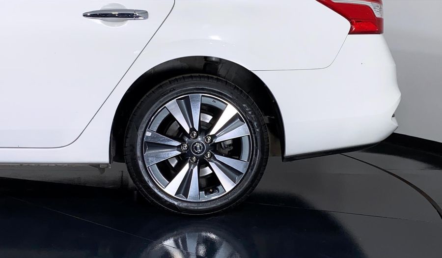 Nissan Sentra 1.8 EXCLUSIVE NAVI CVT Sedan 2017
