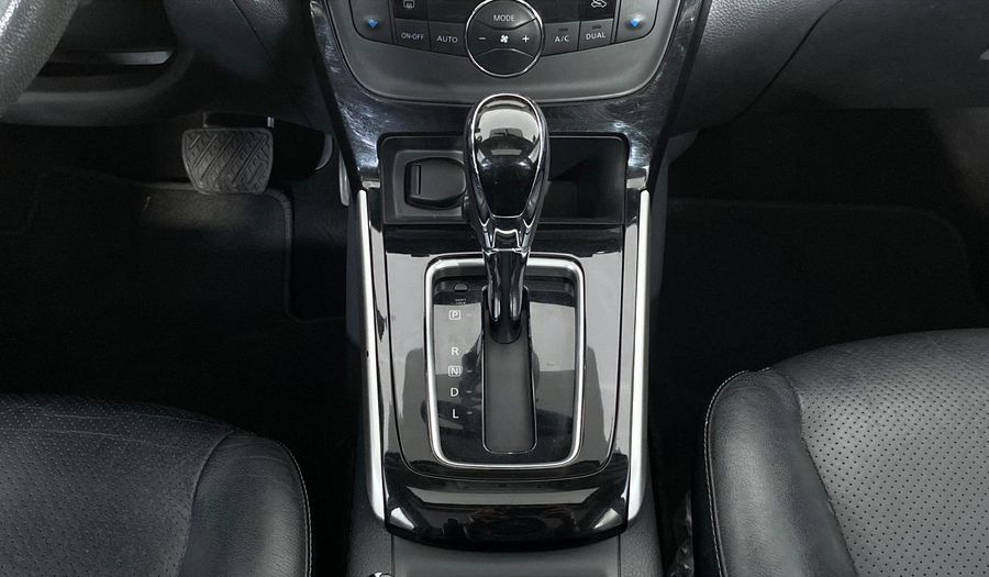 Nissan Sentra 1.8 EXCLUSIVE NAVI CVT Sedan 2017