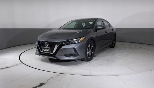 Nissan • Sentra