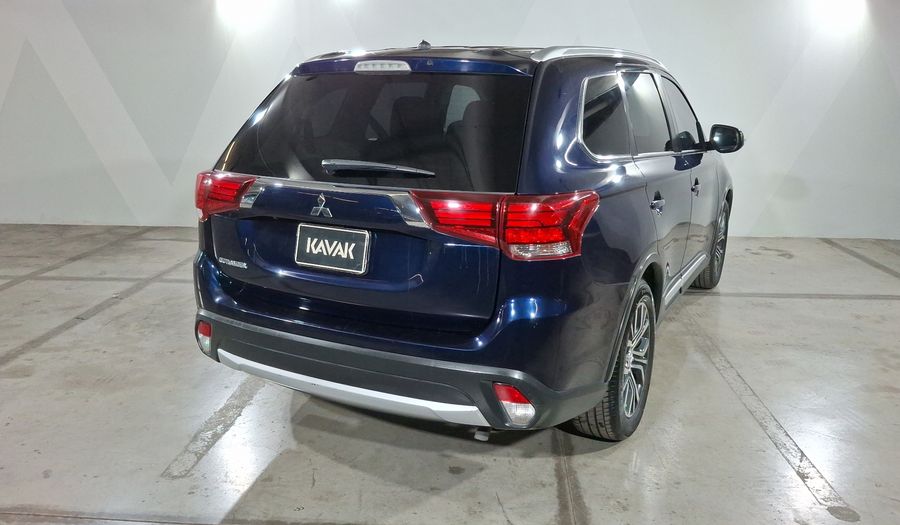 Mitsubishi Outlander 2.4 SE Suv 2016