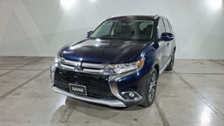 Mitsubishi • Outlander