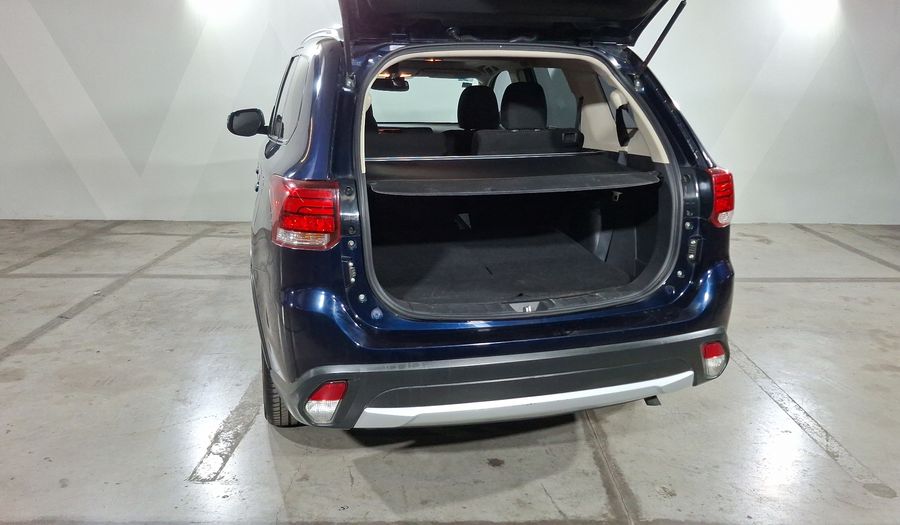 Mitsubishi Outlander 2.4 SE Suv 2016