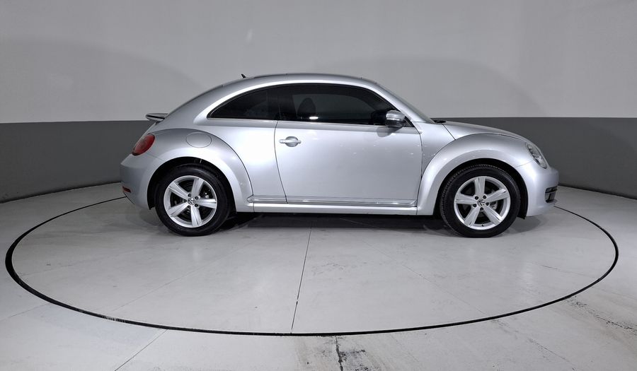 Volkswagen Beetle 2.5 SPORTLINE TIPTRONIC Hatchback 2016