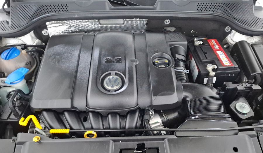 Volkswagen Beetle 2.5 SPORTLINE TIPTRONIC Hatchback 2016