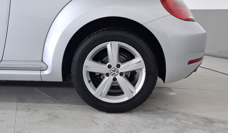 Volkswagen Beetle 2.5 SPORTLINE TIPTRONIC Hatchback 2016