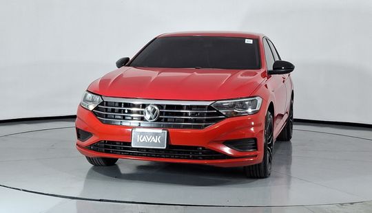 Volkswagen • Jetta