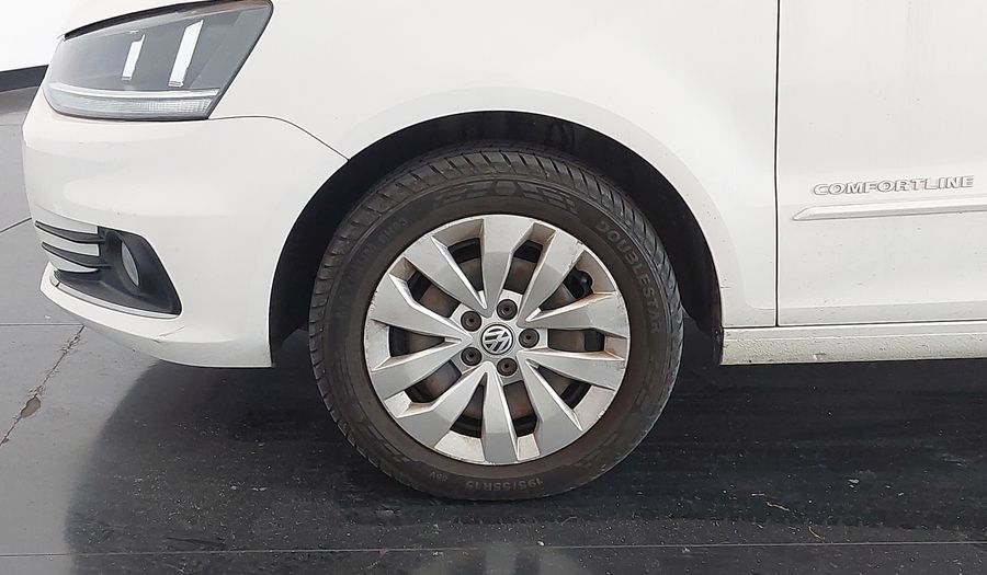 Volkswagen Fox 1.6 MSI TOTAL FLEX COMFORTLINE Hatchback 2015