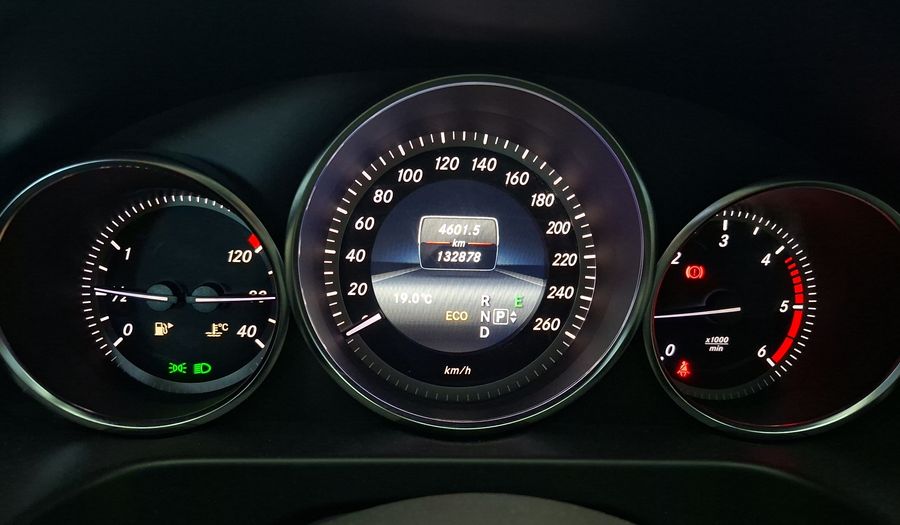 Mercedes Benz Clase E 2.1 220 CDI AUTO Sedan 2015