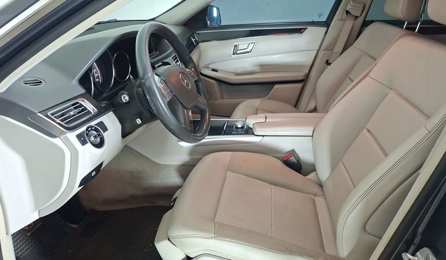 Mercedes Benz Clase E 2.1 220 CDI AUTO Sedan 2015