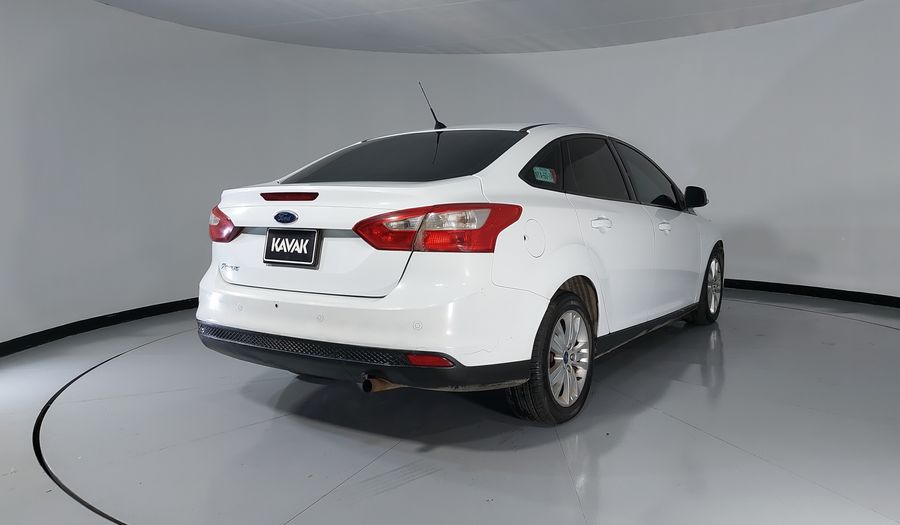 Ford Focus 2.0 TREND AT Sedan 2014