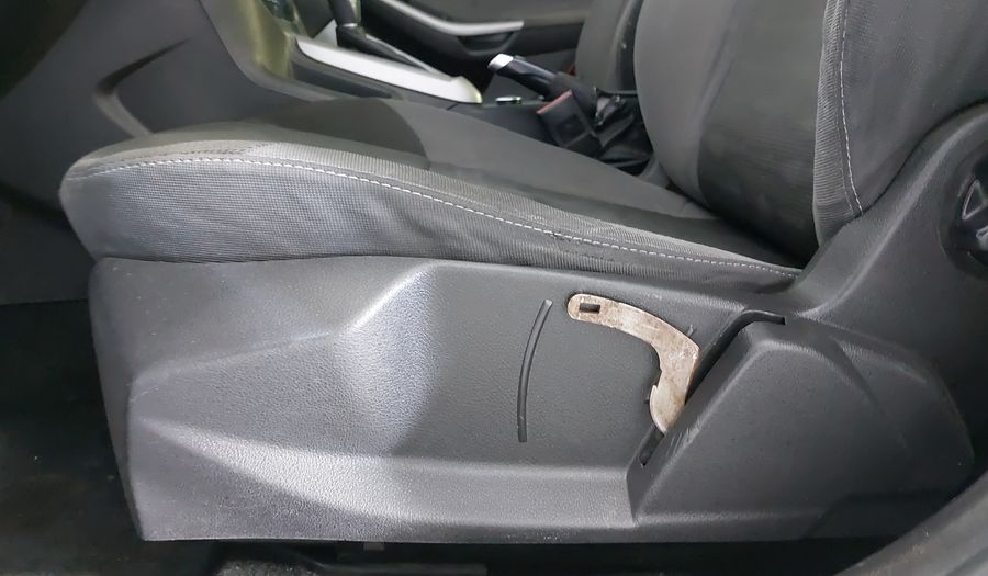 Ford Focus 2.0 TREND AT Sedan 2014