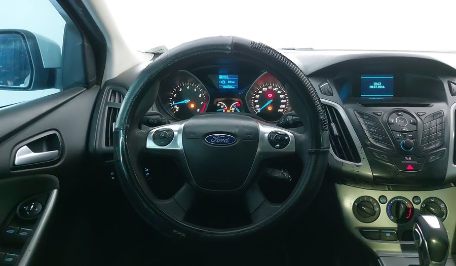 Ford Focus 2.0 TREND AT Sedan 2014