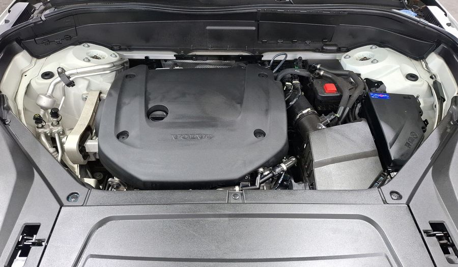 Volvo Xc90 2.0 B6 MHEV MOMENTUM AUTO AWD Suv 2022