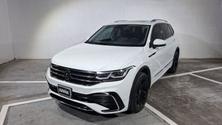 Volkswagen • Tiguan