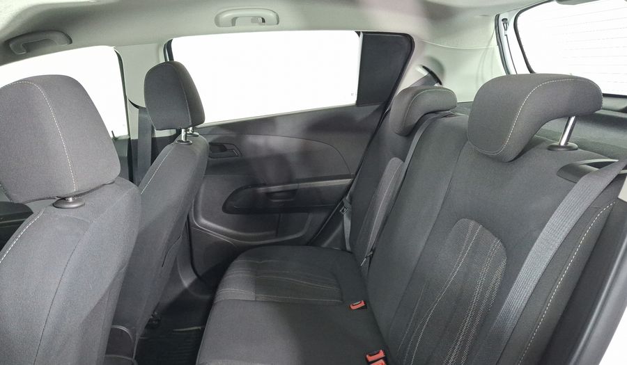 Chevrolet Sonic 1.6 AT K LT Hatchback 2016