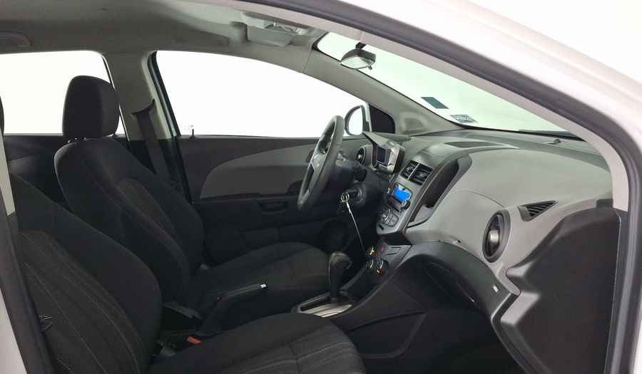 Chevrolet Sonic 1.6 AT K LT Hatchback 2016