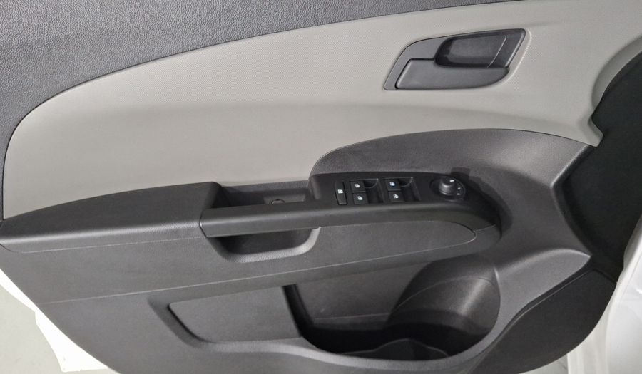 Chevrolet Sonic 1.6 AT K LT Hatchback 2016