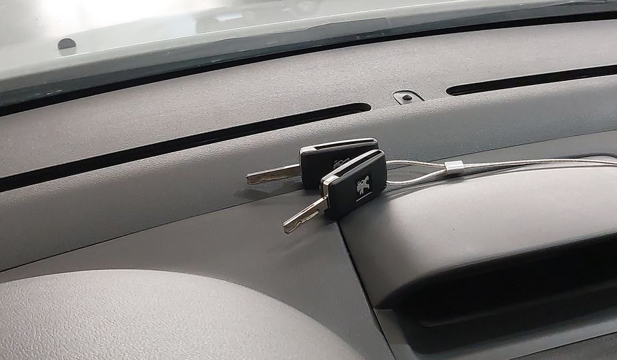 Peugeot 308 2.0 16V FLEX ALLURE BVA Hatchback 2016