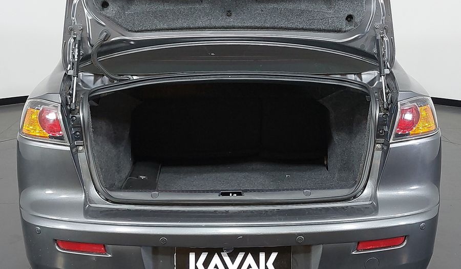 Mitsubishi Lancer 2.0 16V HLE CVT Sedan 2017