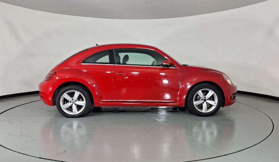 Volkswagen Beetle 2.5 SPORT MT Hatchback 2016
