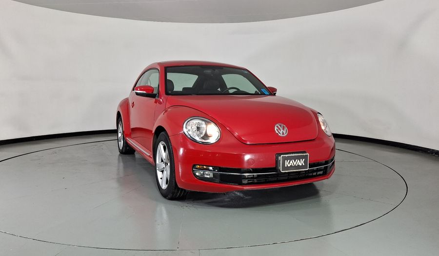 Volkswagen Beetle 2.5 SPORT MT Hatchback 2016