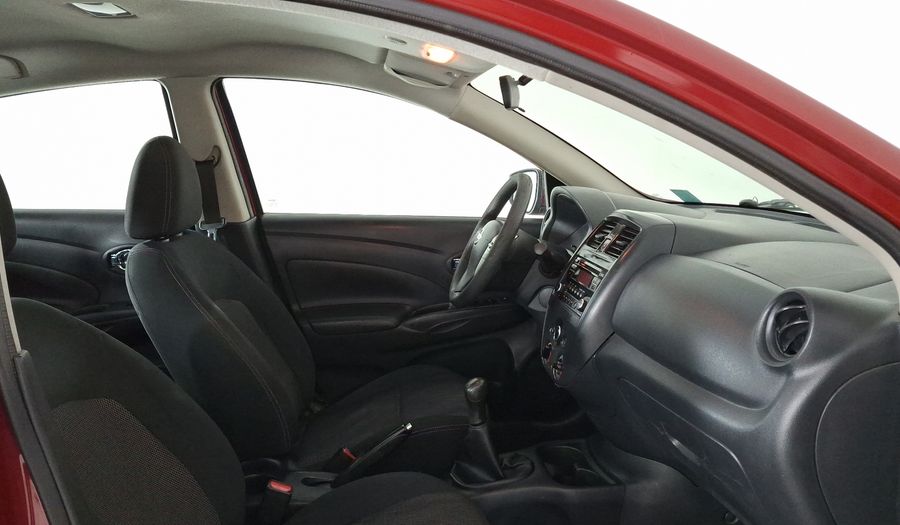 Nissan Versa 1.6 SENSE TM AC Sedan 2015