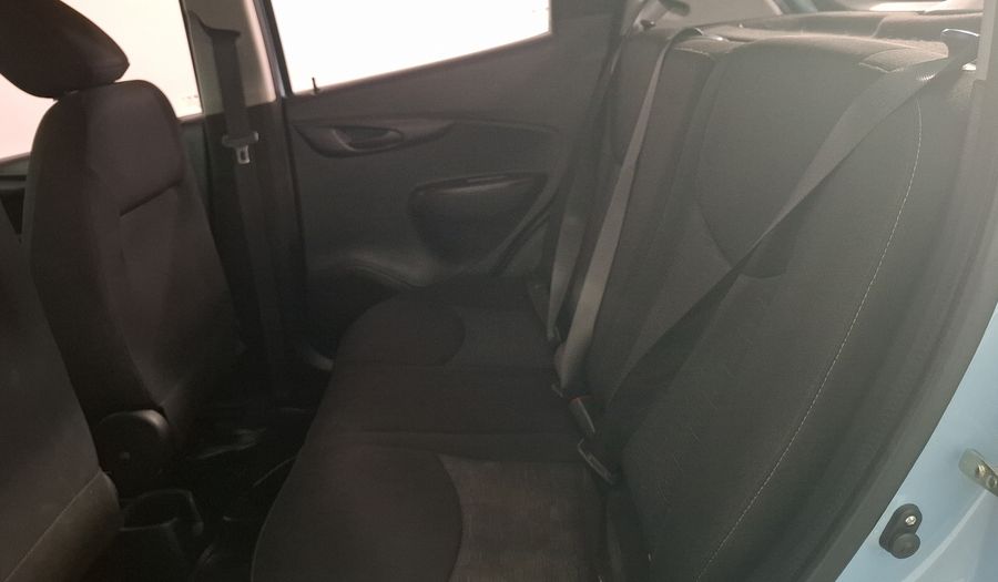 Chevrolet Spark 1.4 LT B MT Hatchback 2016