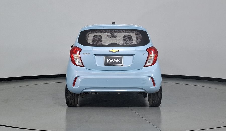 Chevrolet Spark 1.4 LT B MT Hatchback 2016