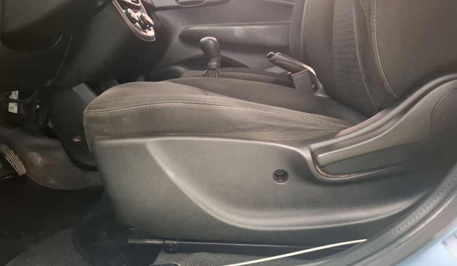 Chevrolet Spark 1.4 LT B MT Hatchback 2016