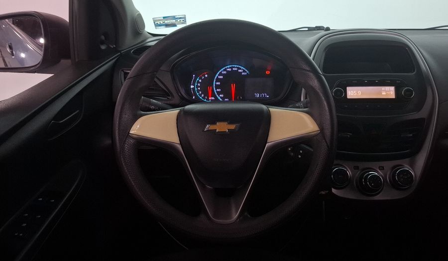 Chevrolet Spark 1.4 LT B MT Hatchback 2016