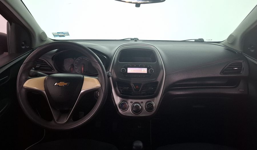 Chevrolet Spark 1.4 LT B MT Hatchback 2016