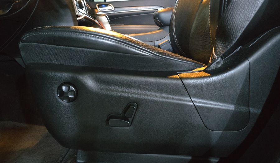 Jeep Grand Cherokee 3.6 LIMITED LUJO V6 4X2 Suv 2017