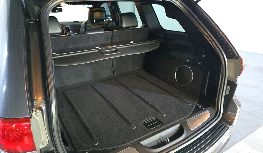 Jeep Grand Cherokee 3.6 LIMITED LUJO V6 4X2 Suv 2017